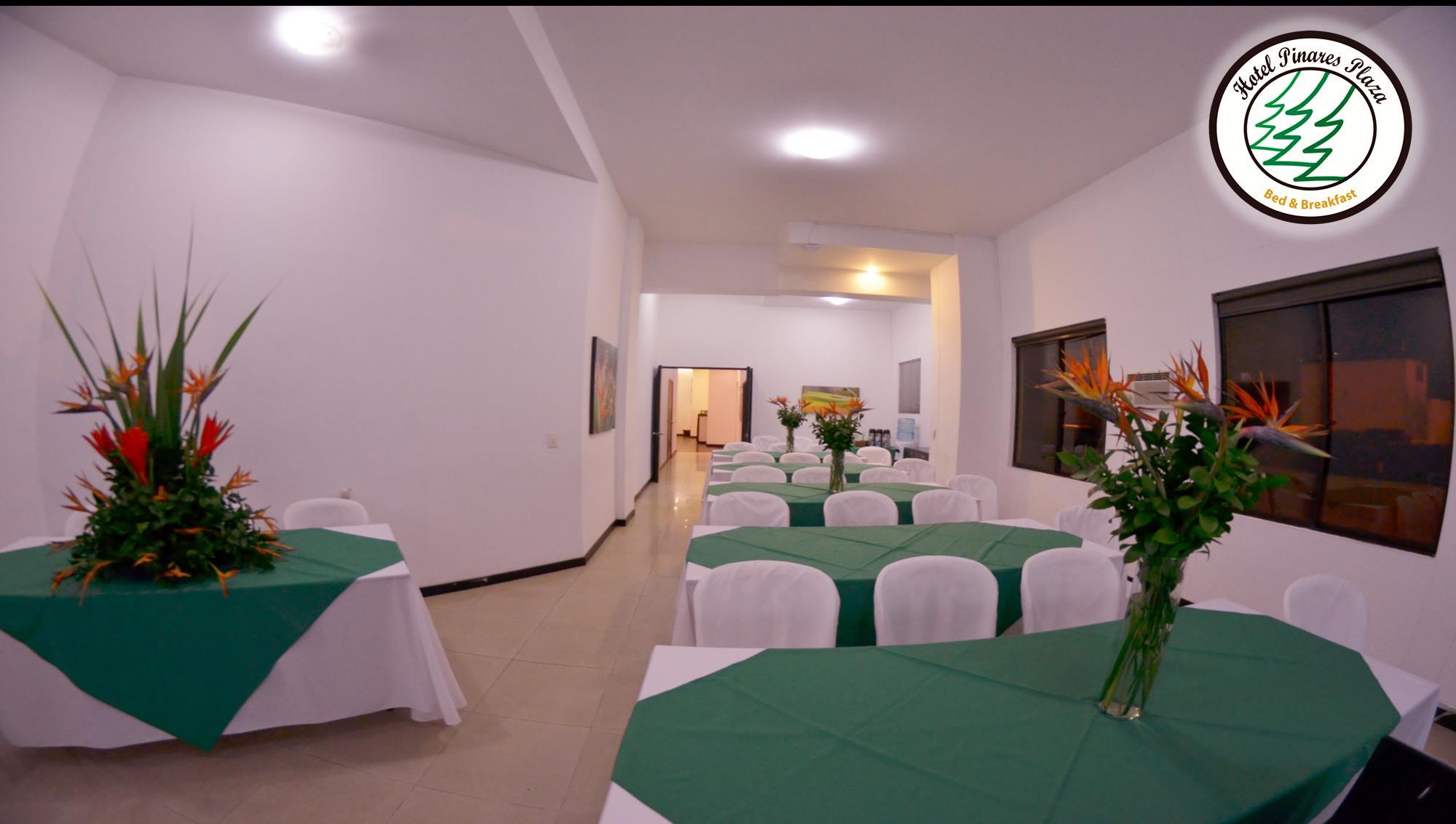 Hotel Pinares Plaza เปเรย์รา ภายนอก รูปภาพ